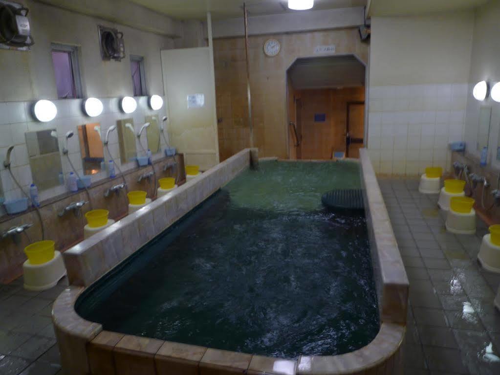 Capsule Inn Kinshicho Tokyo Exterior photo